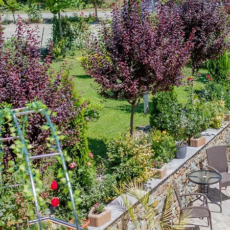 Guest house Rem Garden *