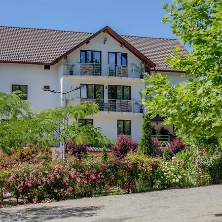 Rem Garden Novaci-Straini